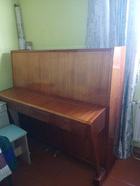 Oktaba upright piano - Model: Oktaba, akustik dik (upright) piano — 200 ₼ · Барда · Pianino və digər klaviş alətləri Oktaba upright piano - Model: Oktaba, akustik dik (upright) piano — Барда
