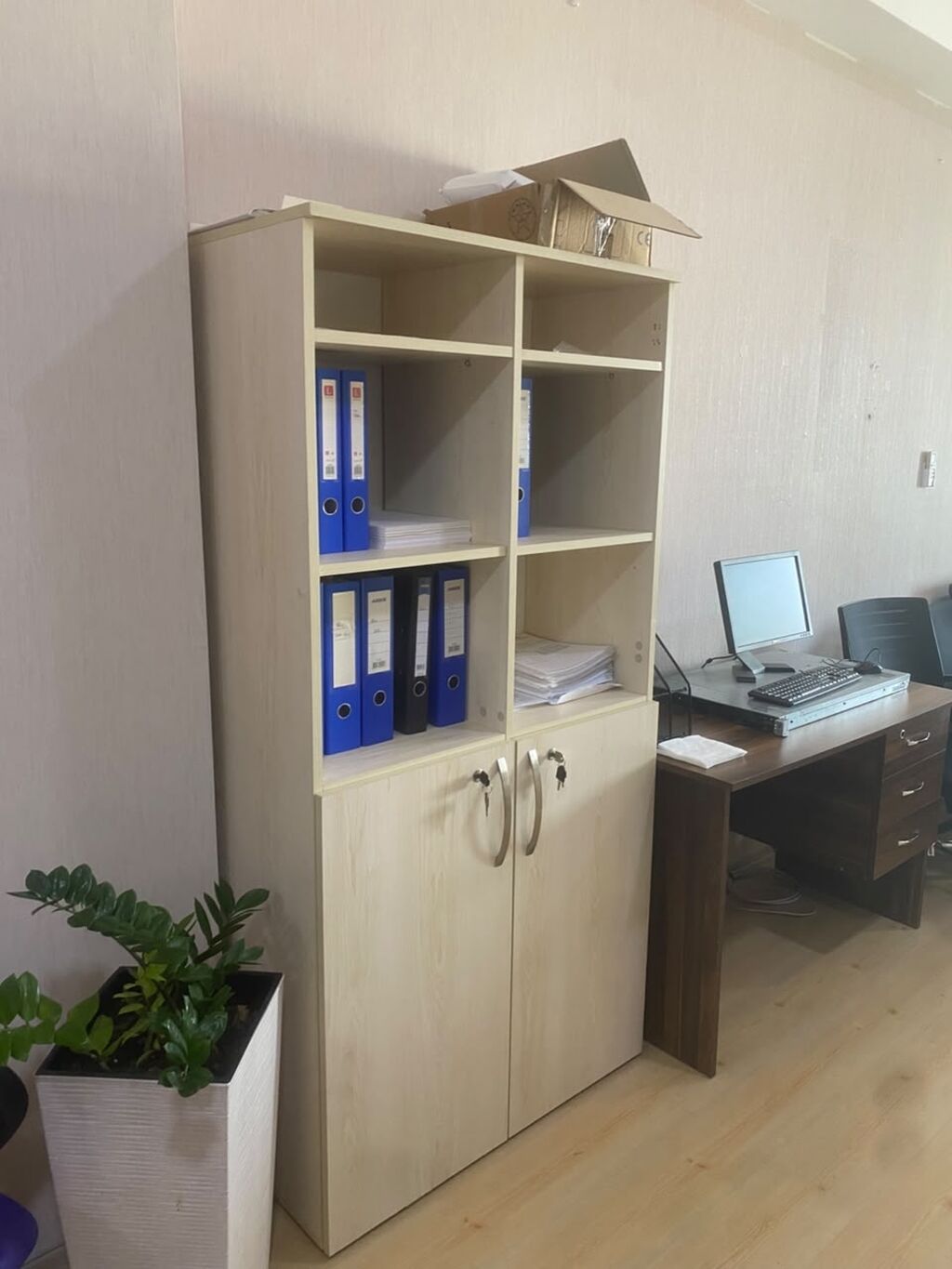 Ofis üçün çoxfunksiyalı sənəd şkafı - Material: laminat/MDF əsaslı