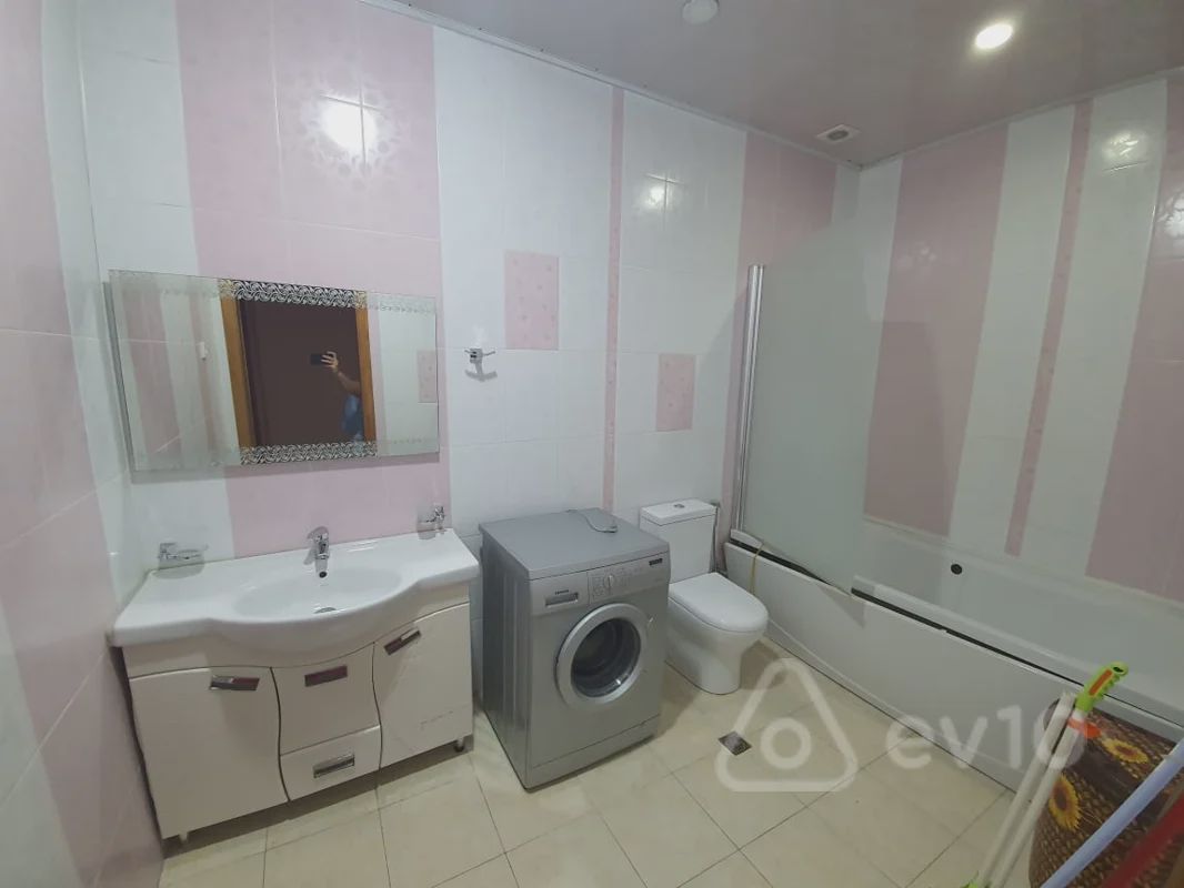 For sale: 3-room apartment (new building), 141 m² — Mənzil, Bakı (10)