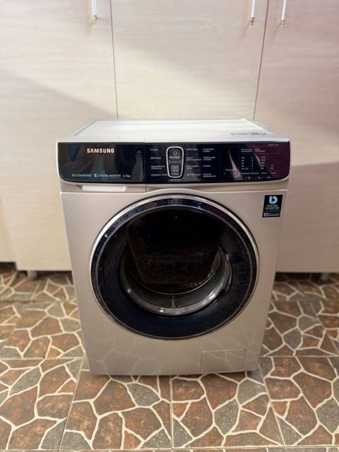 Paltaryuyan Samsung 6.5 kq 280 azn Əla vəziyyətdədir, tam işləkdir — 280 ₼ · Баку · Çamaşır maşınları Paltaryuyan Samsung 6.5 kq 280 azn Əla vəziyyətdədir, tam işləkdir — Баку