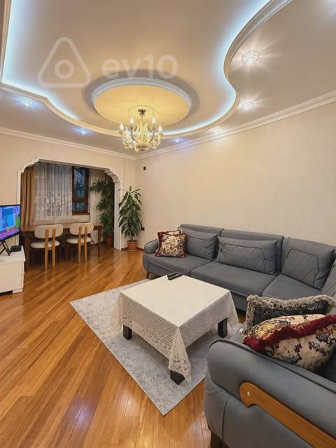3 otaqlı mənzil, 85 m², Babək pr — Bakı