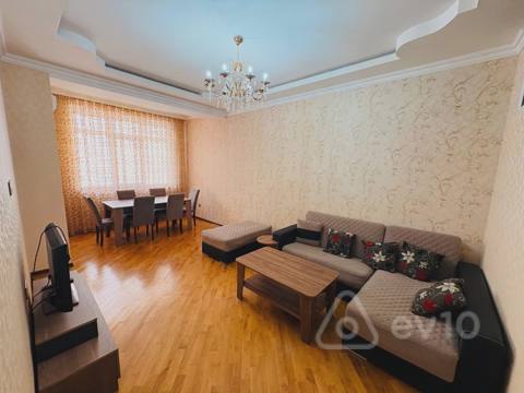 2 otaqlı mənzil, 70 m², Təbriz küçəsi — kirayə — Bakı