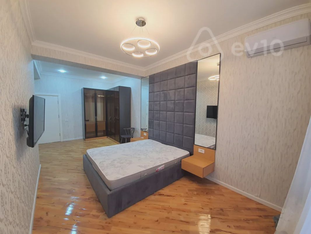 For rent: 4-room apartment (new building), 220 m² — Mənzil, Bakı (8)