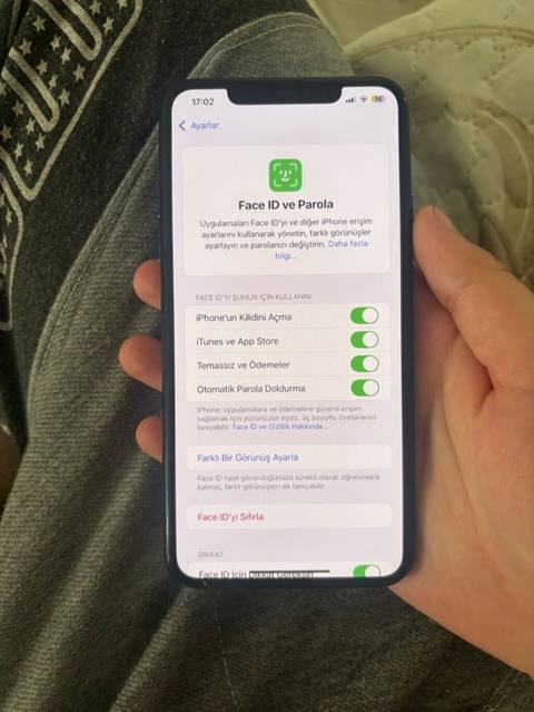 IPhone 11 Pro, 64 GB, Matte Midnight Green, Face ID — Sangachal