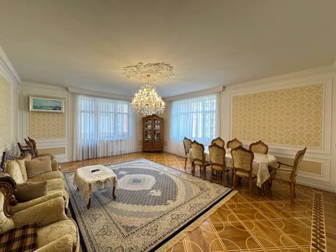 Satış: 4 otaqlı Yeni tikili, 210 m², Yasamal rayonu — 610 000 ₼ · Baku · Mənzil Satış: 4 otaqlı Yeni tikili, 210 m², Yasamal rayonu — Baku