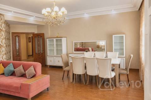 3 otaqlı mənzil, 150 m², M. Seyidov küçəsi — kirayə — Cəmilə xanım