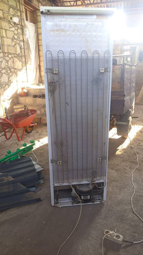 Nord ikiqapılı soyuducu - Üst hissə: dondurucu kameradır, metal — 120 ₼ · Гянджа · Soyuducular Nord ikiqapılı soyuducu - Üst hissə: dondurucu kameradır, metal — Гянджа