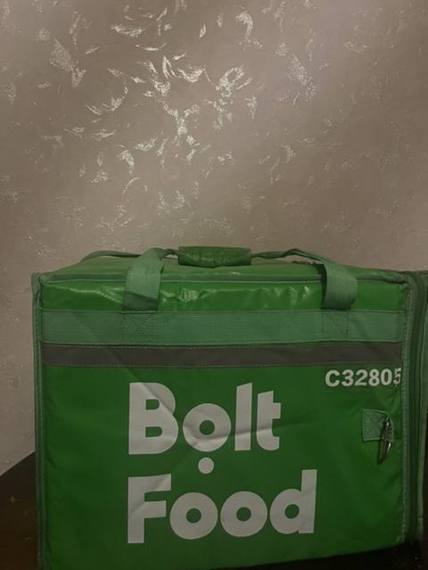 Bolt Food termo çanta - Rəsmi Bolt Food dizaynlı, yaşıl rəngli — Baku