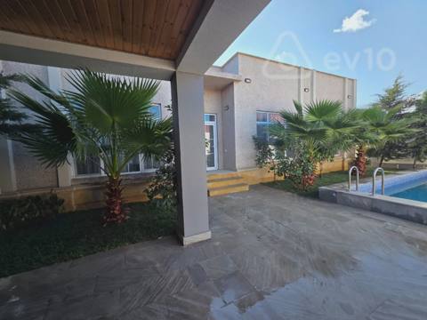 4 otaqlı həyət evi, 150 m², Mərdəkan, Feyzulla Qasımzadə küç — Баку