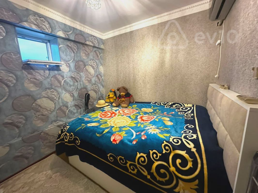 For sale: 2-room apartment (old building), 40 m² — Mənzil, Bakı (2)