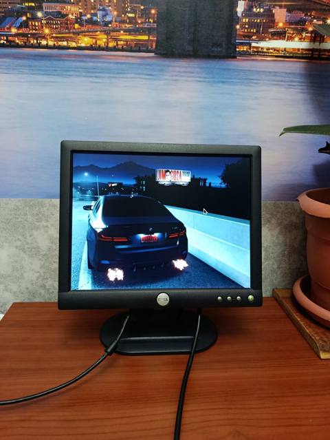 Məhsul orginaldır və problemsizdir. Ölçüsü 15 inch (düym) 1024*768 — 25 ₼ · Баку · Monitorlər Məhsul orginaldır və problemsizdir. Ölçüsü 15 inch (düym) 1024*768 — Баку