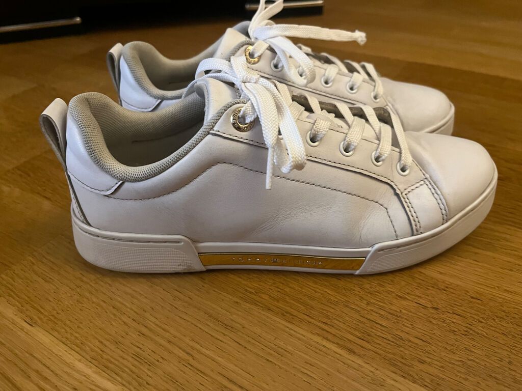 Original Tommy hilfiger qadin krasovka. Ölcu 39 — Krosovka, Bakı (3)
