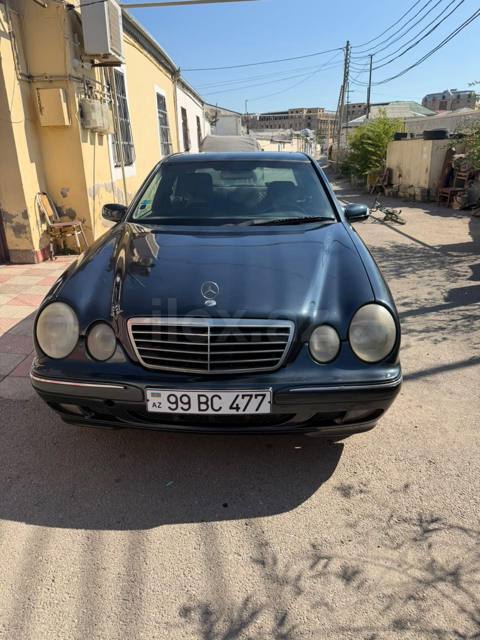 2001 Mercedes-Benz 220 E, 2001, 415,000 km — Баку