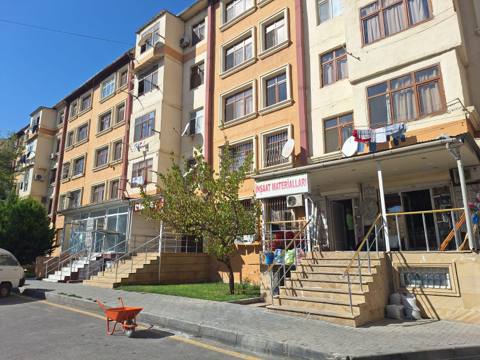 Satış: 2 otaqlı Köhnə tikili, 43 m², Binəqədi rayonu — Zema x