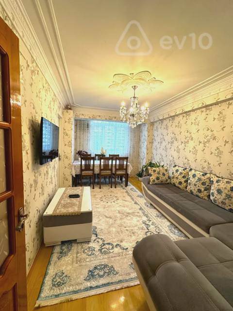 2 otaqlı mənzil, 40 m², Əhmədli qəs.Gəncə pr — Baku