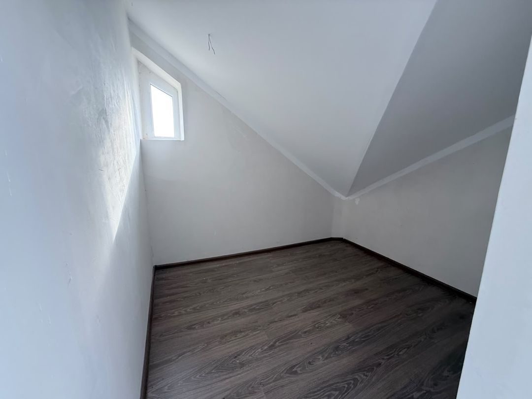 For sale: house / Cottage / Villa, 130 m² — Ev, villa, Corat (9)