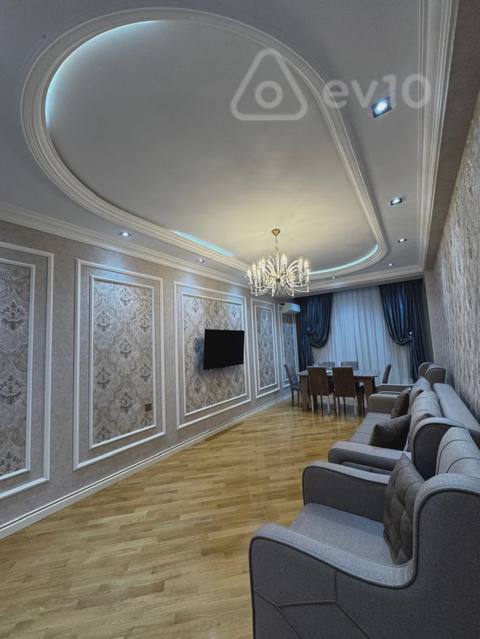 3 otaqlı mənzil, 130 m², Rüstəm Rüstəmov k. — kirayə — Vuqar — Пәтер