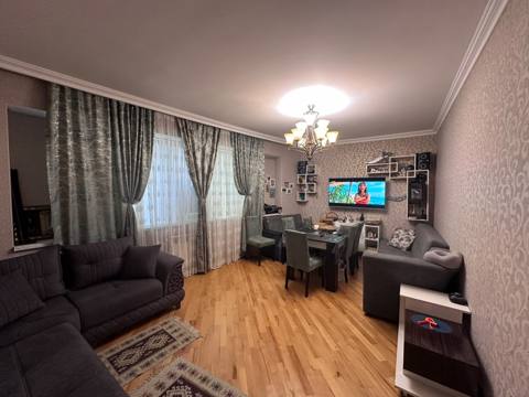 Satılır: 3 otaqlı mənzil, 82 m², 3/15 mərtəbə — Yavər Əliyev küçəsi — Бакиханов