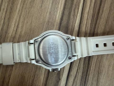 Casio LRW-200H-4B2VDF qadın/yeniyetmə saatı - Mexanizm: Kvars — 20 ₼ · Sumgayit · Qol saatları Casio LRW-200H-4B2VDF qadın/yeniyetmə saatı - Mexanizm: Kvars — Sumgayit