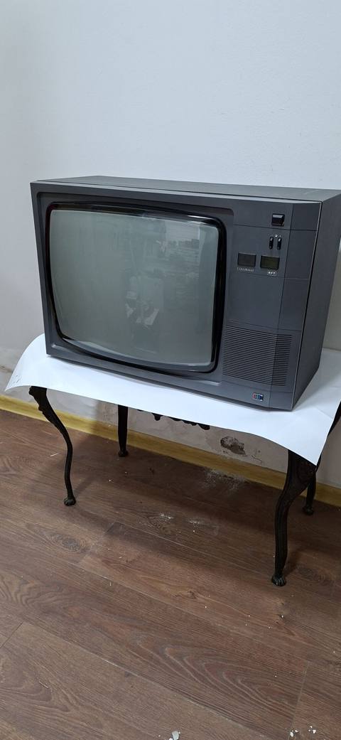 Tam işlək.RFT Colormat 4610A – retro rəngli kineskop televizor — Баку