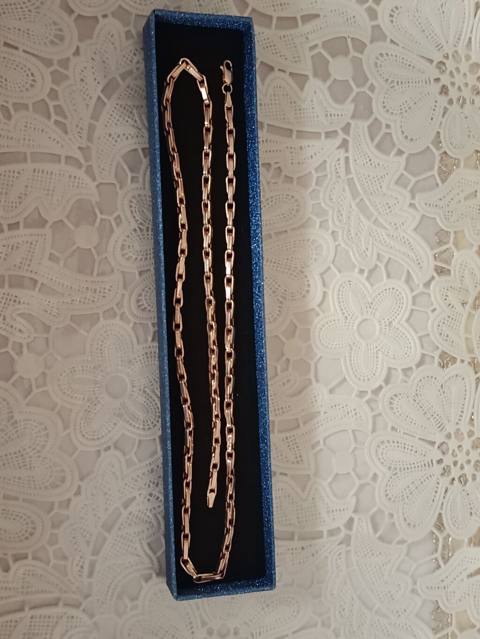 Zəncir boyunbağı - Material: metal ərinti, qızılı/çəhrayı-qızıl ton — 155 ₼ · Xaçmaz · Qolye və zəncir Zəncir boyunbağı - Material: metal ərinti, qızılı/çəhrayı-qızıl ton — Xaçmaz