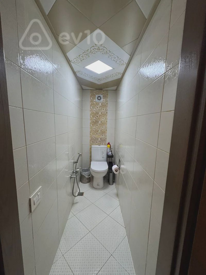 For sale: 3-room apartment (old building), 95 m² — Mənzil, Bakı (6)
