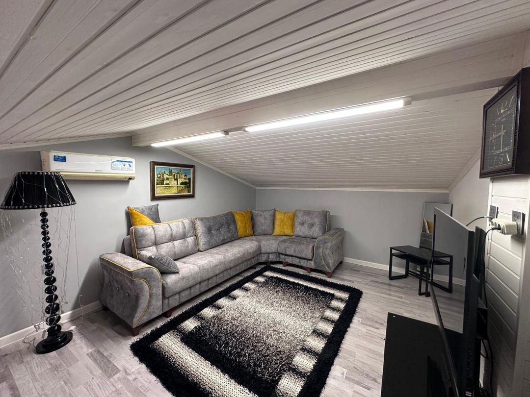 For sale: 3-room apartment (old building), 78 m² — Mənzil, Bakı (7)