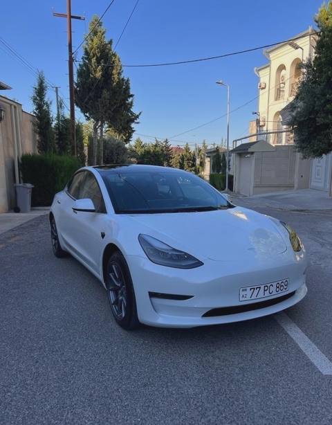 Tesla Model 3, 2023 il, 7800 km, 60 L — 39 900 ₼ · Bakı · Avtomobillər Tesla Model 3, 2023 il, 7800 km, 60 L — Bakı