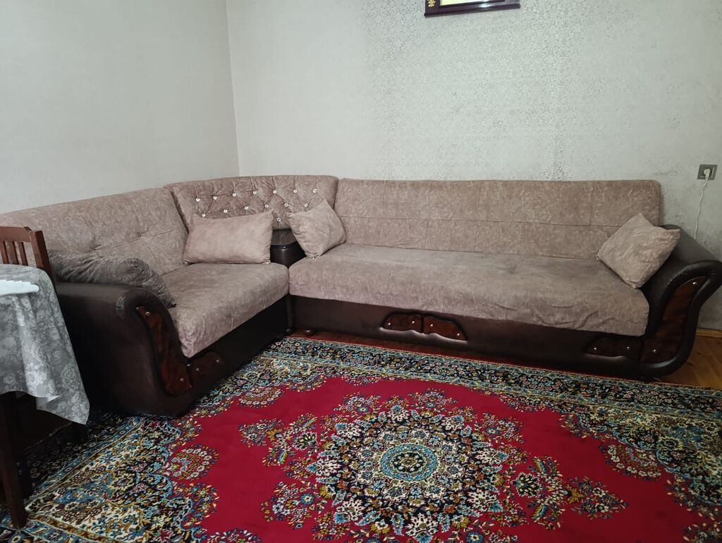 İşlənmiş, Künc divan, Divan, Açılan — Yumşaq mobilya dəstləri, Xırdalan (5)