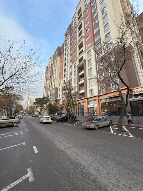 Satılır: 2 otaqlı mənzil, 85 m², 3/12 mərtəbə — Tofiq Abbasov küçəsi — Baku
