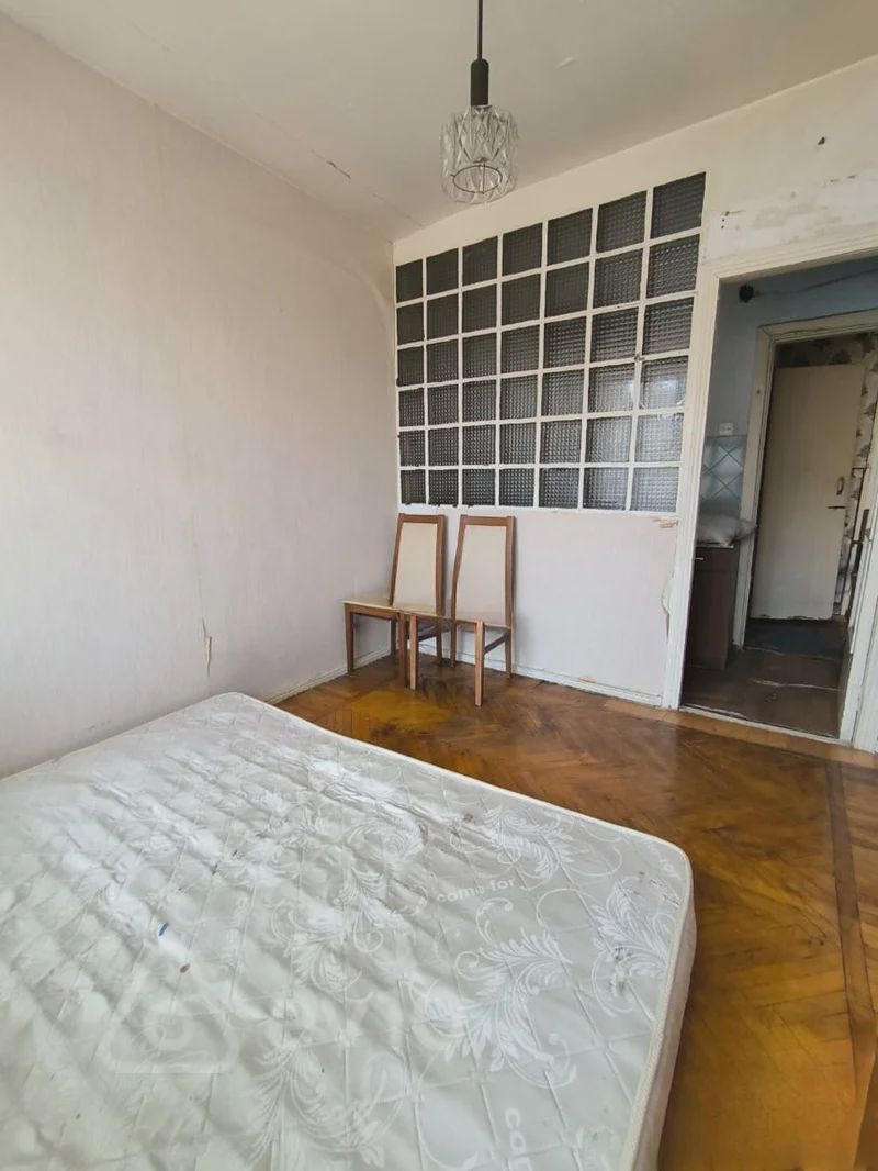 For sale: 1-room apartment (old building), 41 m² — Mənzil, Bakı (4)