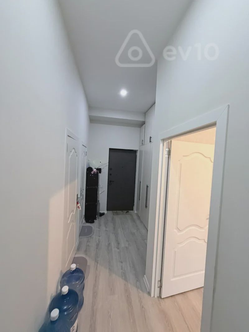 For sale: 2-room apartment (new building), 45 m² — Mənzil, Bakı (8)