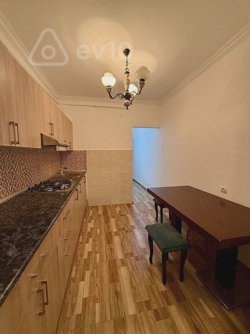 For rent: 3-room apartment (old building), 90 m² — Mənzil, Bakı (4)