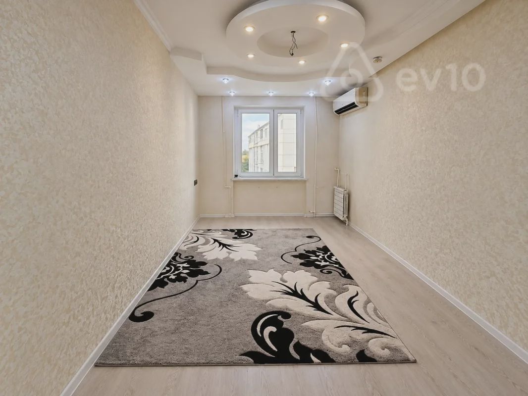 For sale: 3-room apartment (old building), 60 m² — Mənzil, Bakı