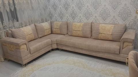 Kunc divan.qiymet 500 man.acilir bazali.olcu 3/2.unvan — 500 ₼ · Баку · Divanlər Kunc divan.qiymet 500 man.acilir bazali.olcu 3/2.unvan — Баку