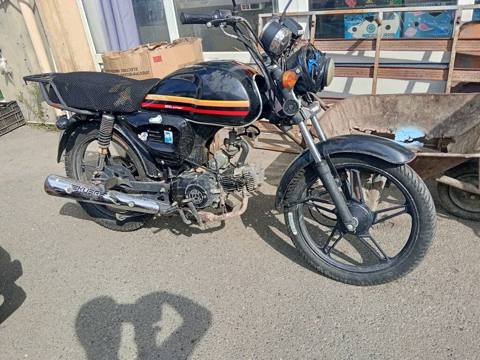 Moped – şəhər içi rahat gediş üçün praktiki model Xüsusiyyətlər — 350 ₼ · Baku · Mopedlər və skuterlər Moped – şəhər içi rahat gediş üçün praktiki model Xüsusiyyətlər — Baku