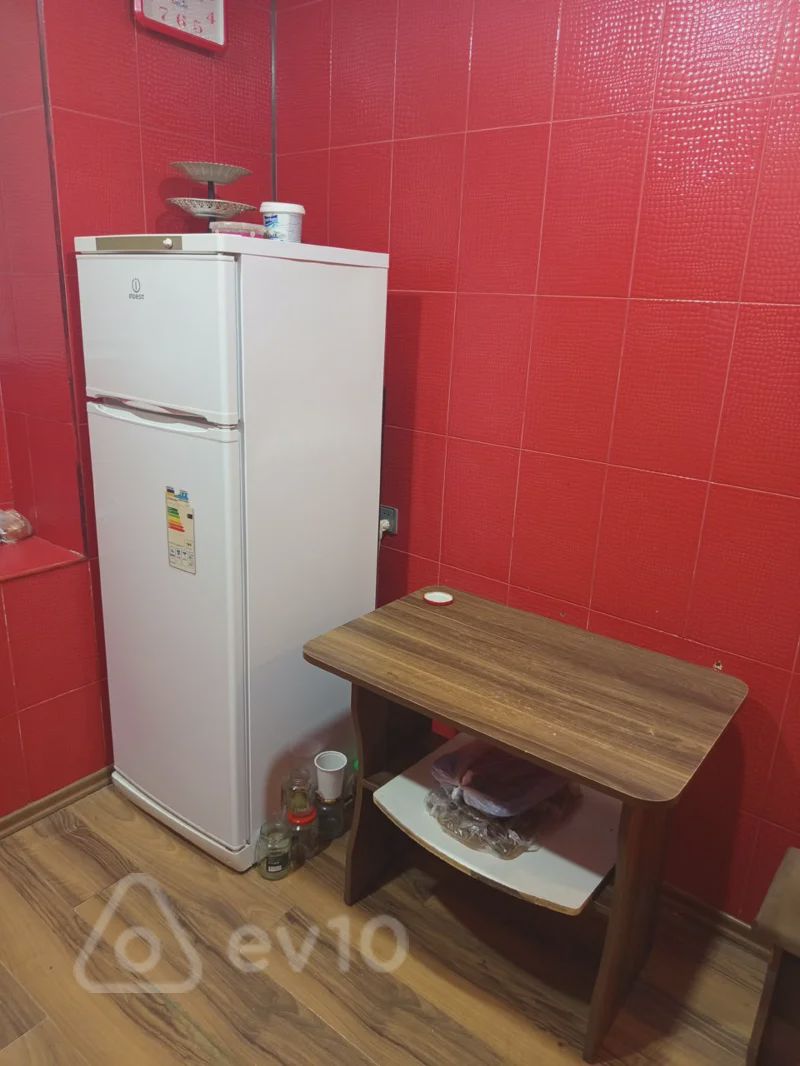For rent: 2-room apartment (old building), 55 m² — Mənzil, Bakı (7)