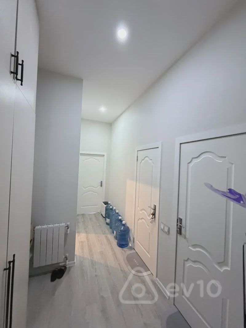 For sale: 2-room apartment (new building), 45 m² — Mənzil, Bakı (6)