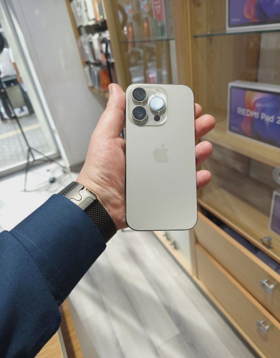 Apple iPhone 16 Pro, 8 GB — Smartfonlar, Bakı (5)