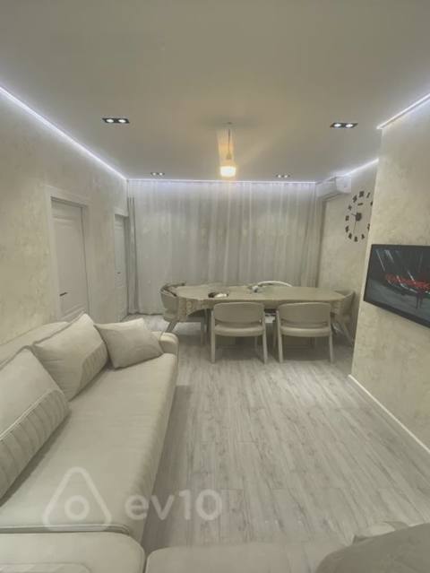 2 otaqlı mənzil, 60 m², Əsəd Əhmədov küçəsi — kirayə — Пәтер