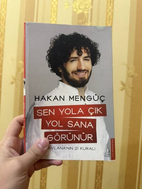 Məhsul: Kitab Başlıq: Hakan Mengüç – “Sen Yola Çık Yol Sana Görünür — Баку