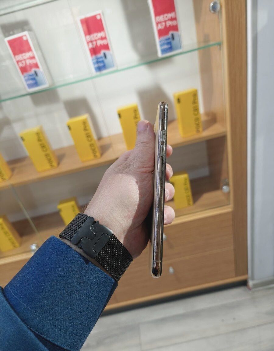 Apple iPhone 11 Pro Max, 4 GB — Smartfonlar, Bakı (4)