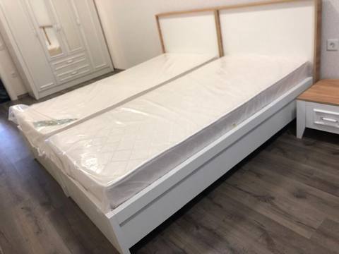 *400azn* Çarpayı satılır 2 ədəd Tumba 2ədəd matras qalın və əlasıdı — 400 ₼ · Баку · Mebel *400azn* Çarpayı satılır 2 ədəd Tumba 2ədəd matras qalın və əlasıdı — Баку