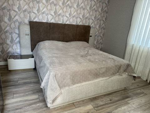İkinəfərlik çarpayı, Dolab, Komod, 2 tumba, İşlənmiş — 2 500 ₼ · Novxanı · Yataq otağı mobilya dəstləri İkinəfərlik çarpayı, Dolab, Komod, 2 tumba, İşlənmiş — Novxanı