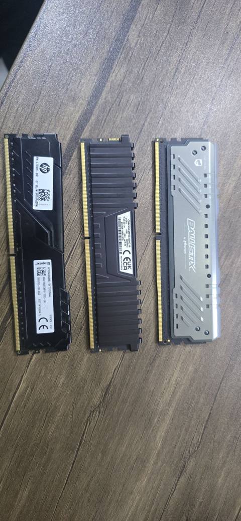 DDR4 Desktop RAM modulları dəsti - Modellər: - Kingston HyperX Fury — 70 ₼ · Baku · Operativ yaddaş DDR4 Desktop RAM modulları dəsti - Modellər: - Kingston HyperX Fury — Baku