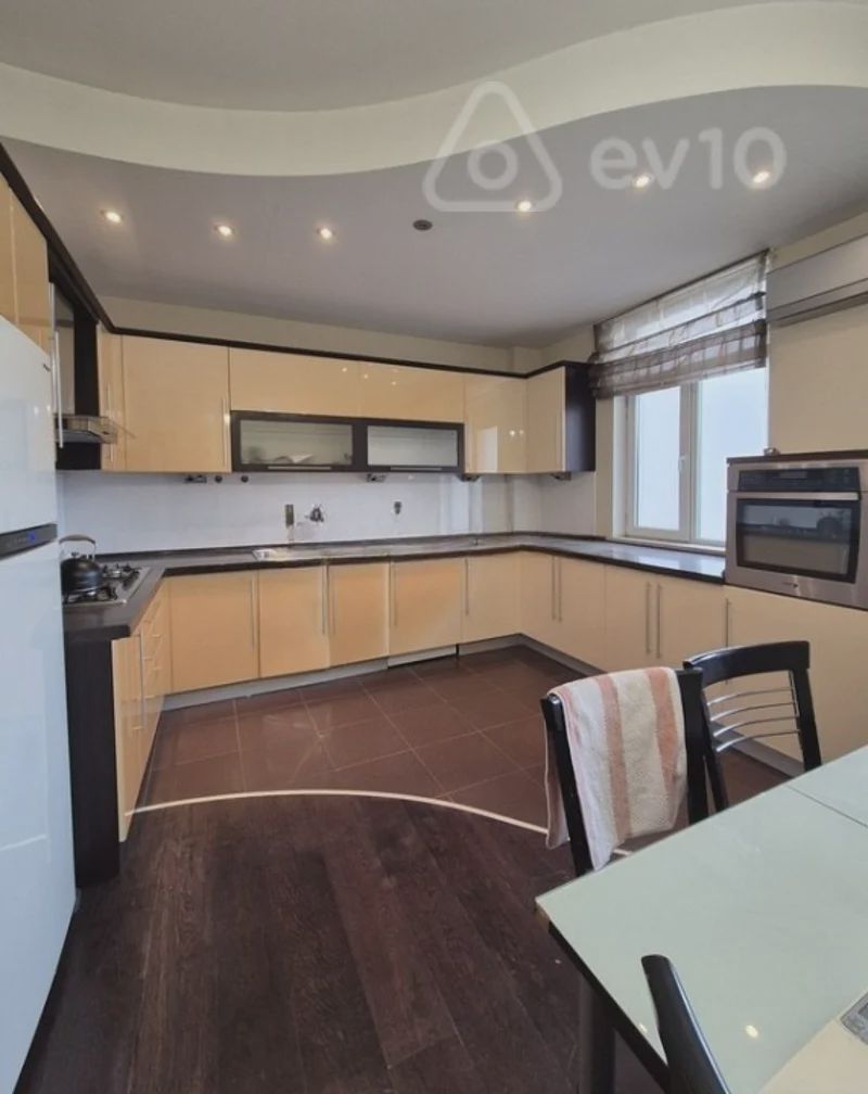 For sale: 4-room apartment (new building), 160 m² — Mənzil, Bakı (10)