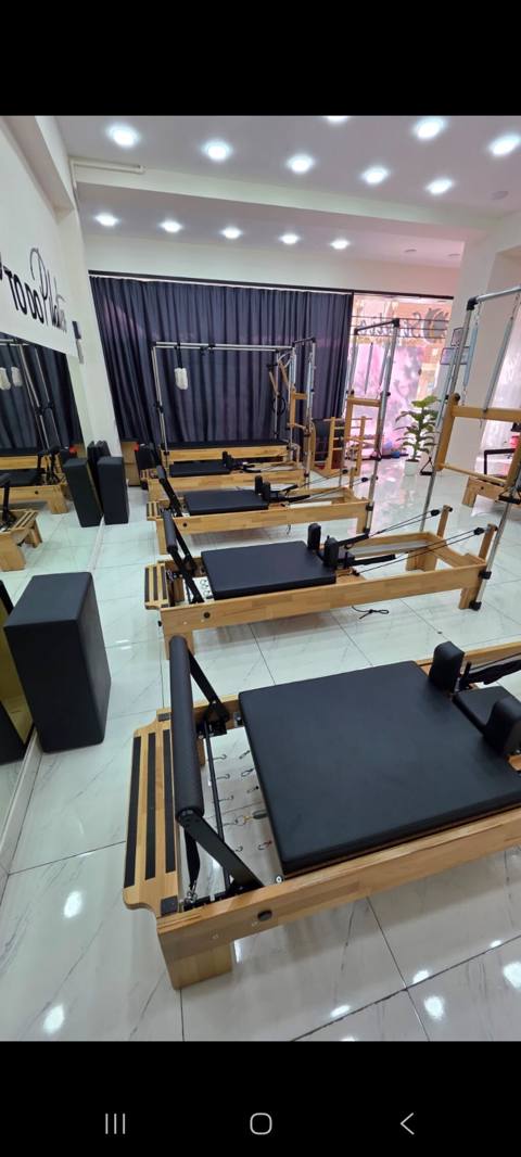 Pilates Reformer + Cadillac aparatları - Peşəkar studiya tipli — Baku