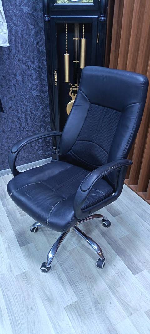 Erqonomik ofis kreslosu - Rəng: qara - Material: oturacaq və bel — Sumqayıt