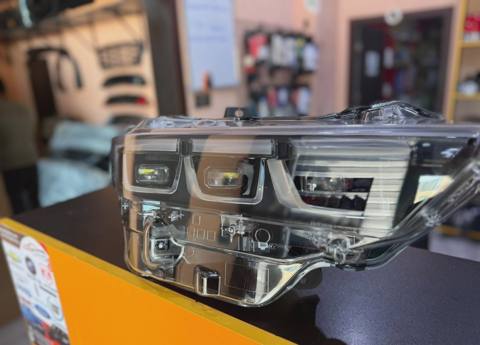 Fara Ford Mustang 2024-2025 Sport LED — Баку