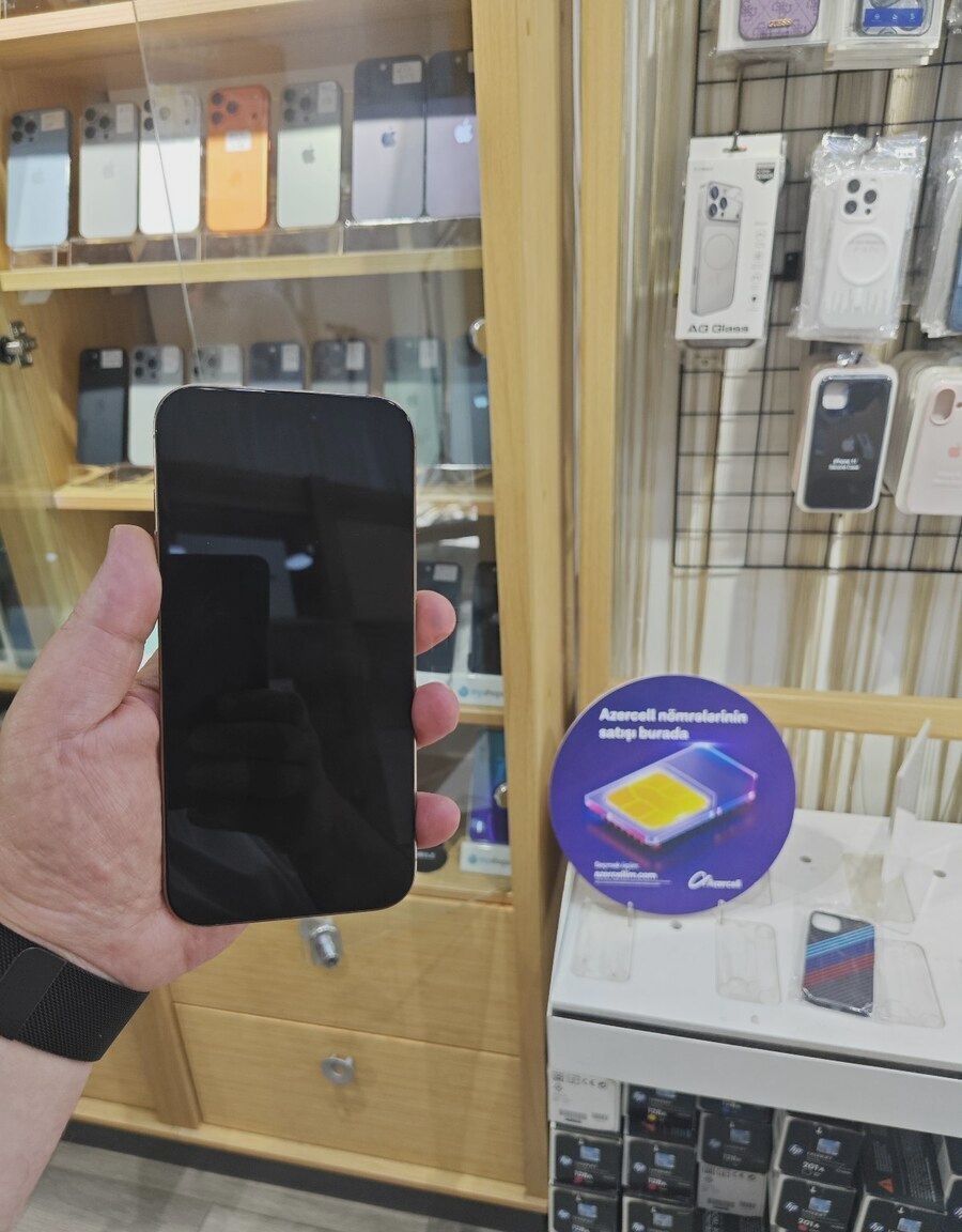 Apple iPhone 16 Pro Max, 8 GB — Smartfonlar, Bakı (3)